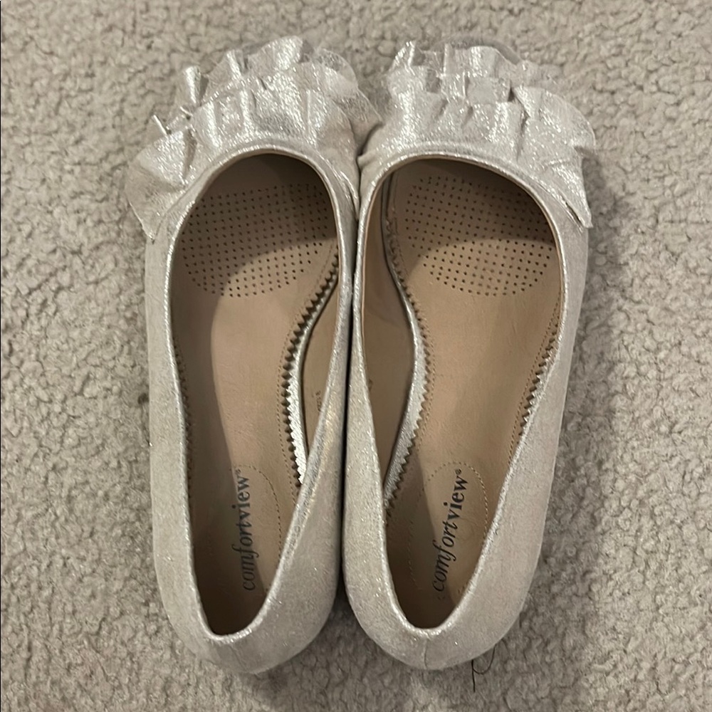 Comfortview Silver Flats Elegant Design